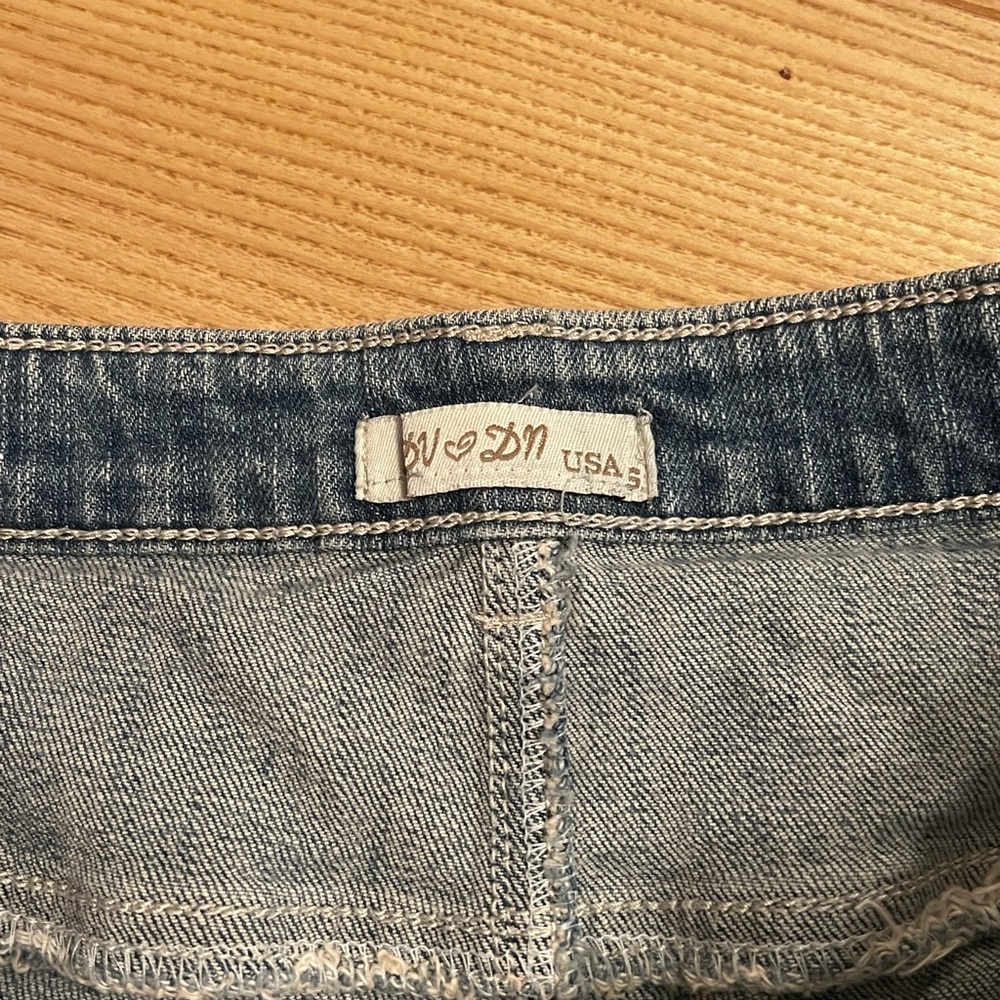 Cute 🥰 Jeans skirt - Picture 3 of 5